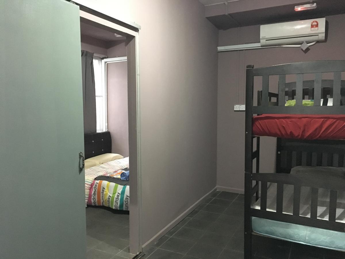 Ranau Backpackers Hostel Экстерьер фото