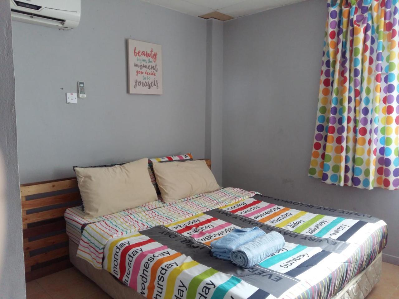 Ranau Backpackers Hostel Экстерьер фото